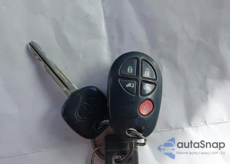 2005 Toyota Sienna Le z USA, uszkodzony, nr VIN 5TDZA23C85S263623